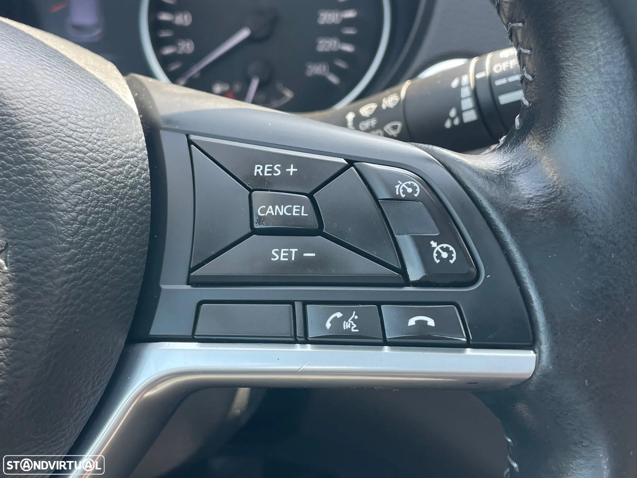 Nissan Qashqai 1.5 dCi Tekna - 28