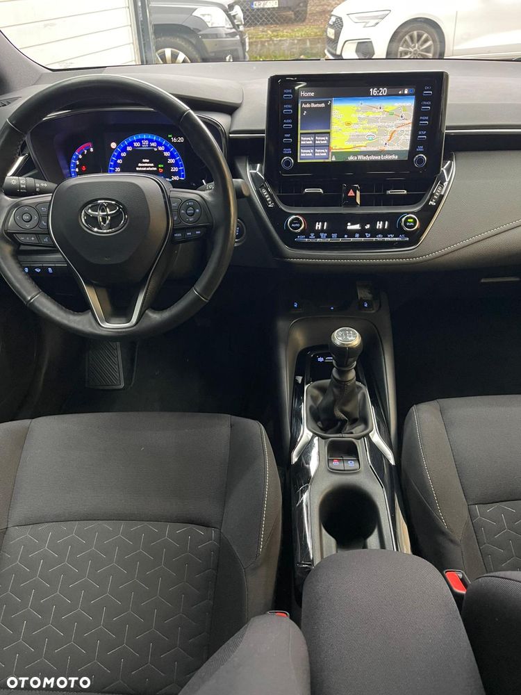 Toyota Corolla - 33