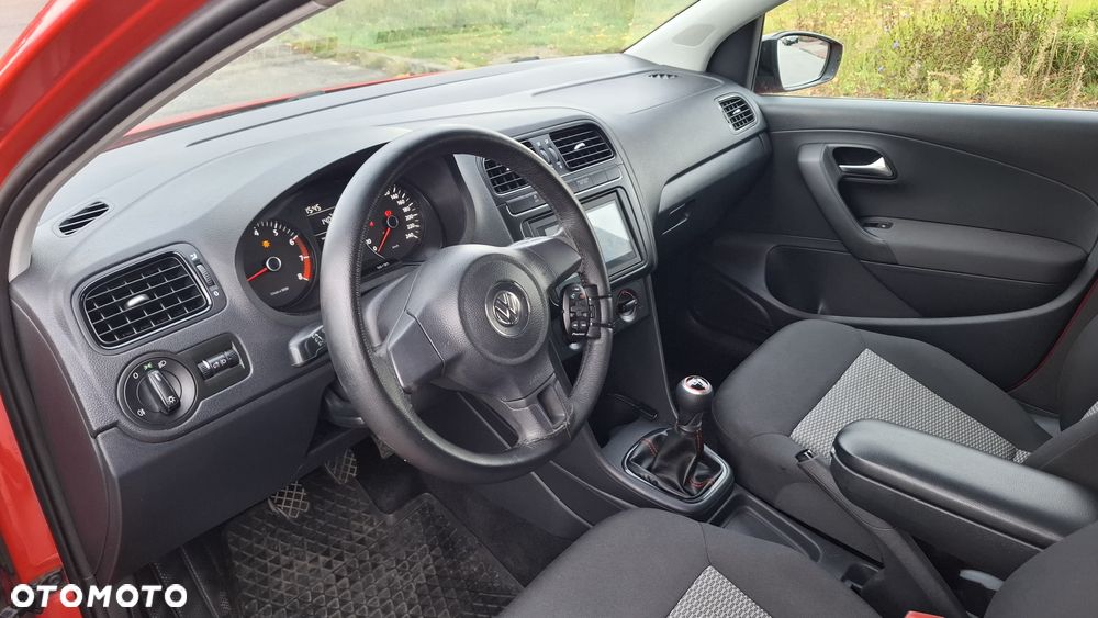 Volkswagen Polo 1.2 MATCH - 3