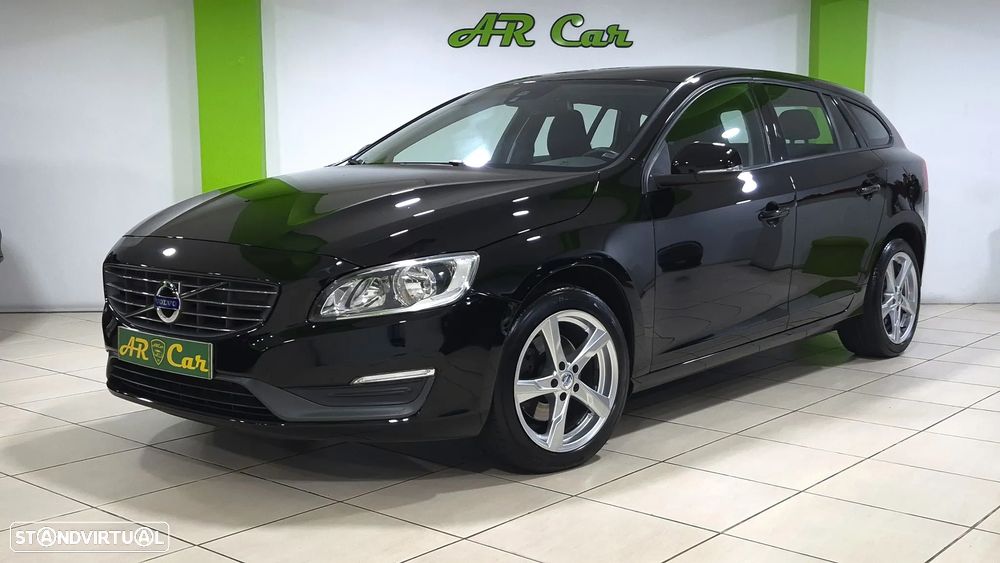 Volvo V60 D2 Kinetic - 1