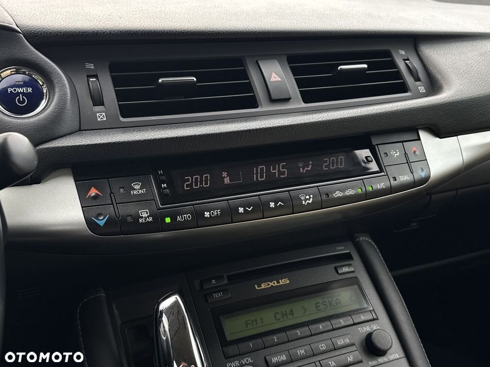 Lexus CT 200h Comfort - 23
