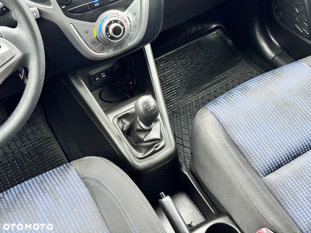Hyundai ix20 1.6 BlueDrive Classic + - 9