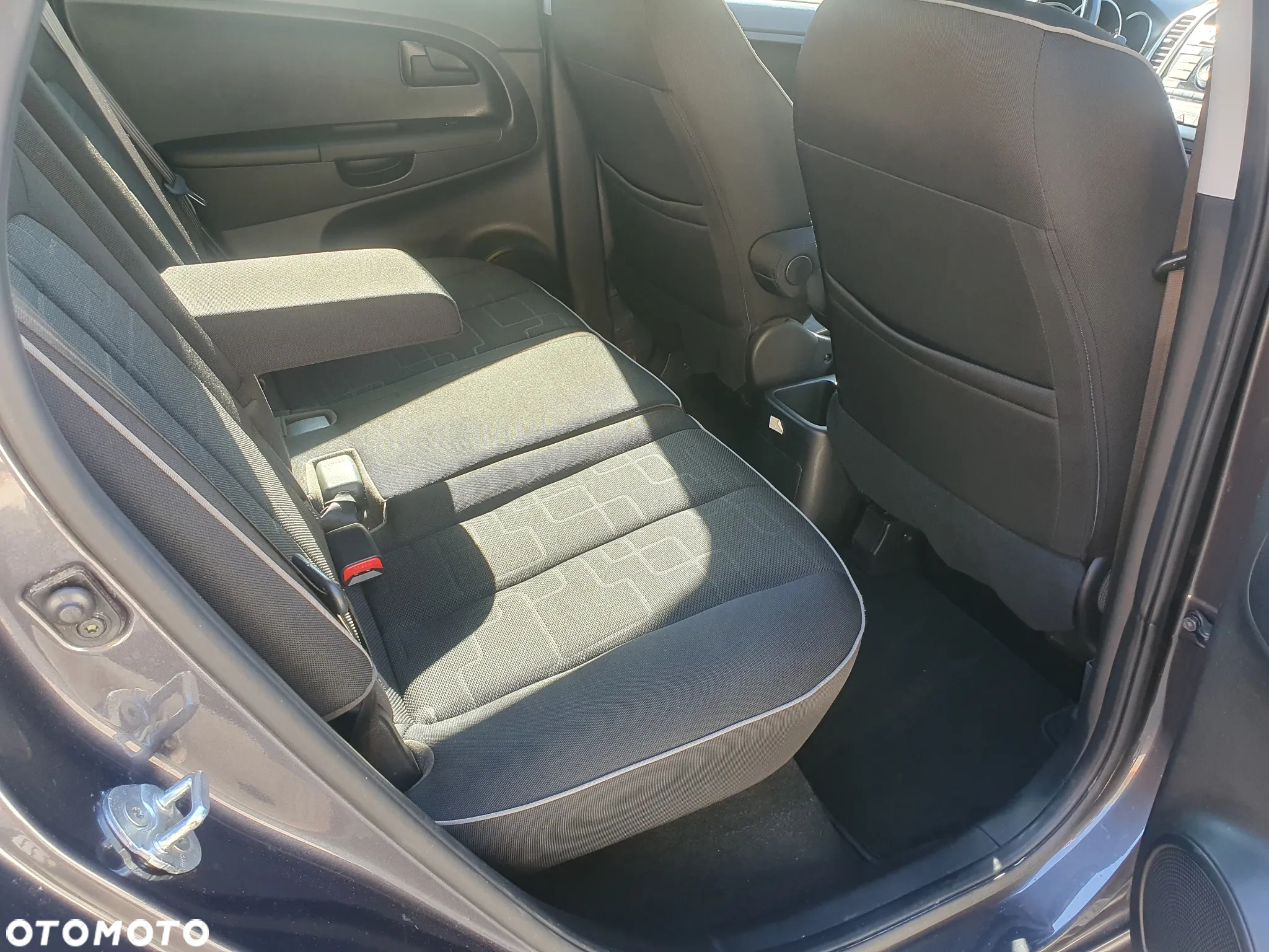 Kia Venga 1.4 CVVT Dream-Team Edition - 7