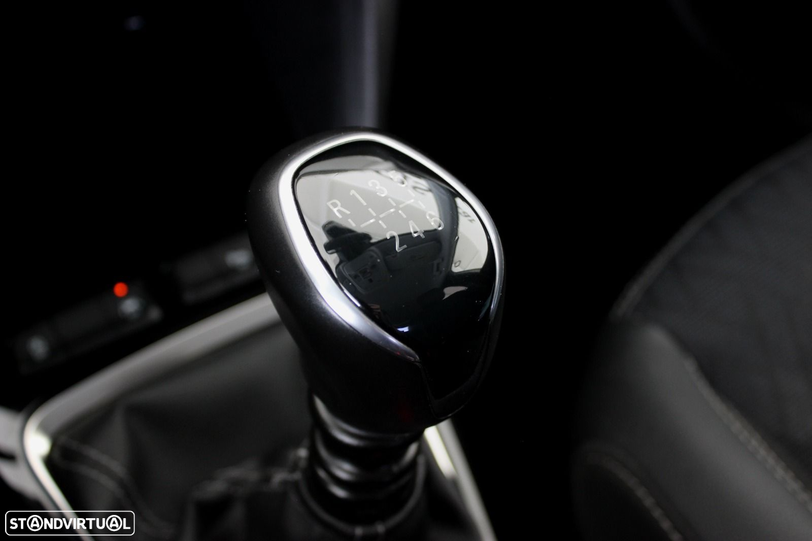 Opel Corsa 1.5 D Elegance - 31