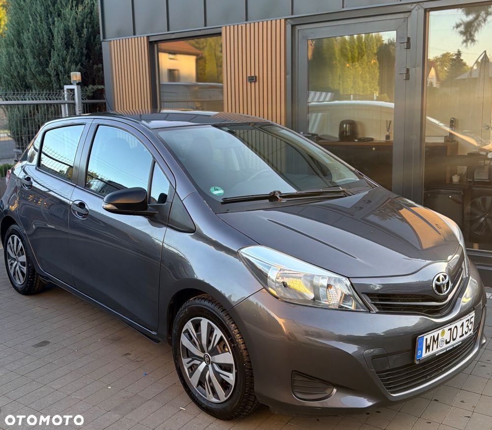 Toyota Yaris 1.0 VVT-i Cool Edition - 1