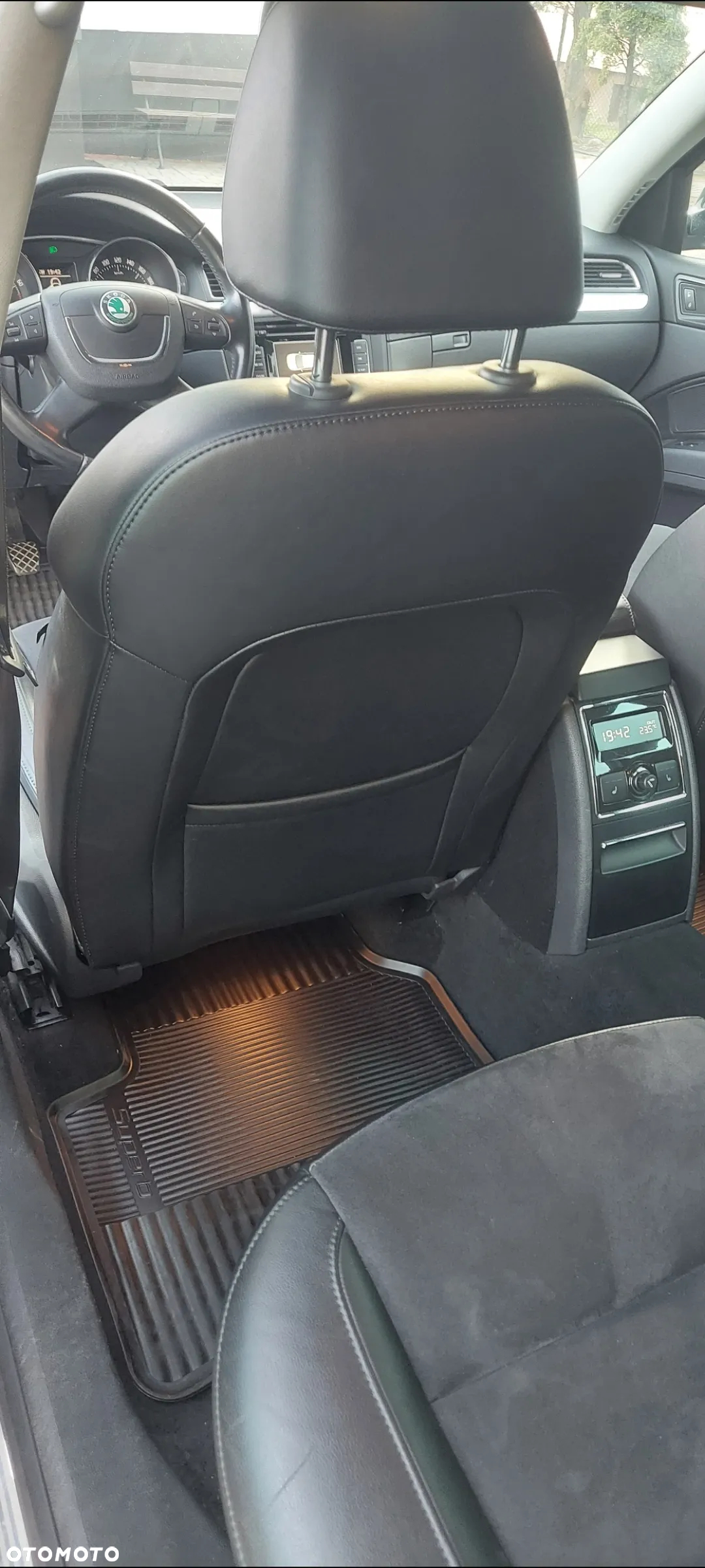 Skoda Superb 1.8 TSI Platinum - 26