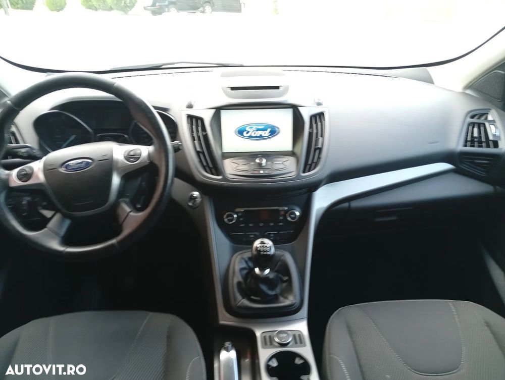Ford Kuga 2.0 TDCi Titanium - 5