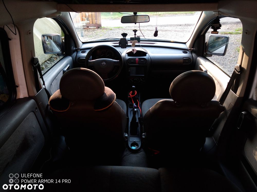 Opel Combo - 8