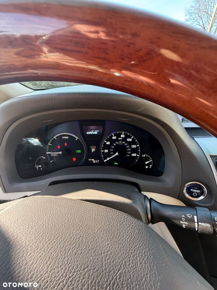 Lexus RX - 15