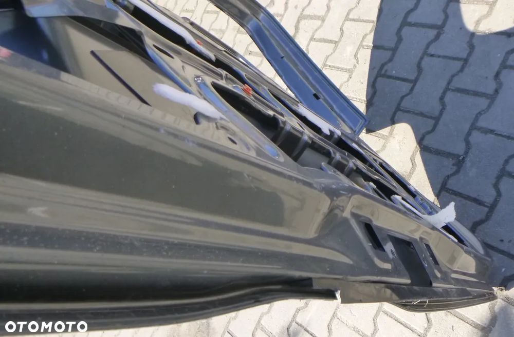 Mercedes V W447 Klapa Tył A4477421014 - 4