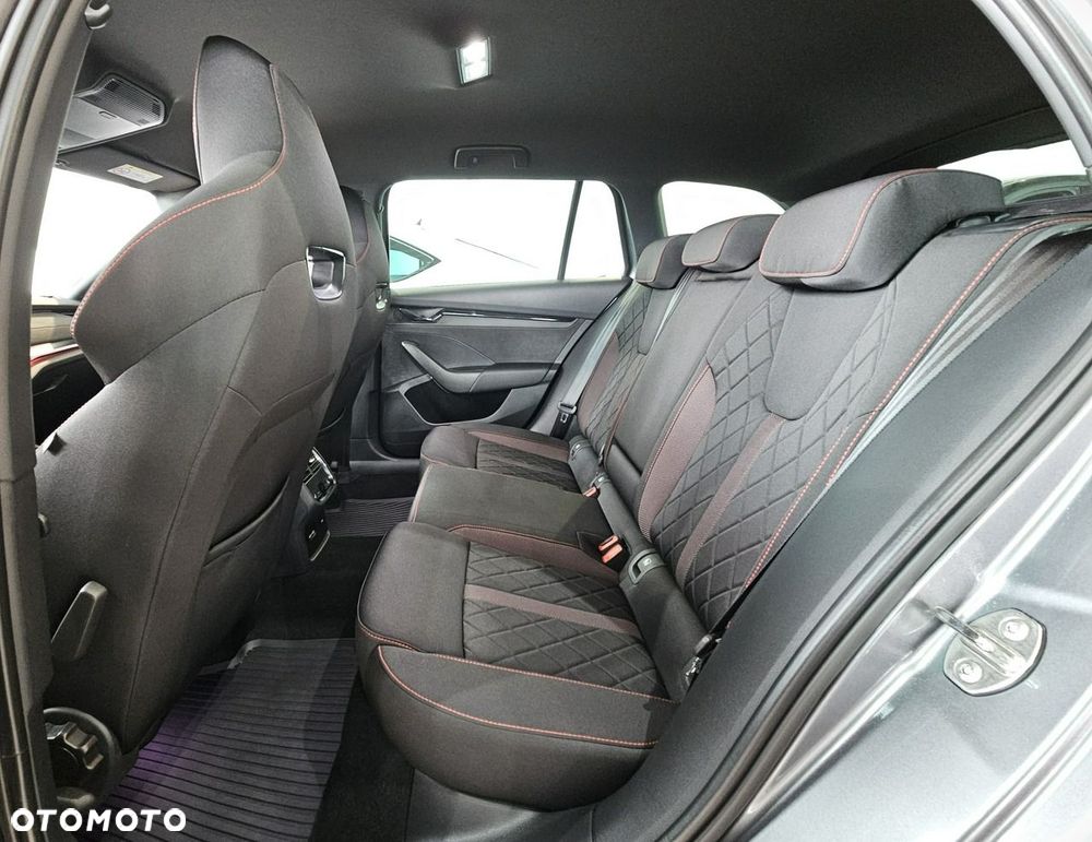 Skoda Octavia - 13