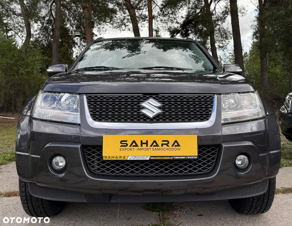 Suzuki Grand Vitara 2.4 De Luxe - 4