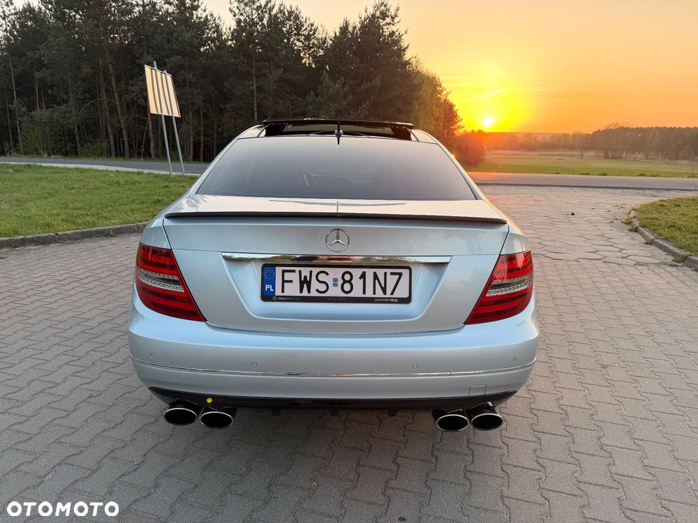 Mercedes-Benz Klasa C 180 (BlueEFFICIENCY) - 14