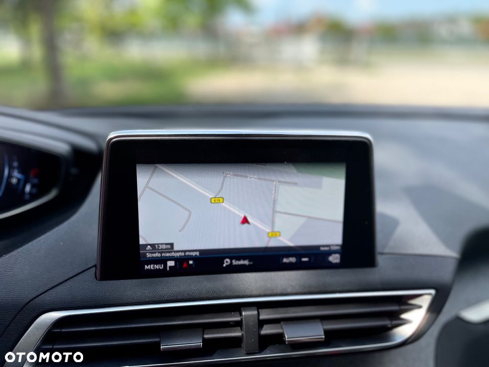 Peugeot 5008 THP 165 EAT6 Allure - 13