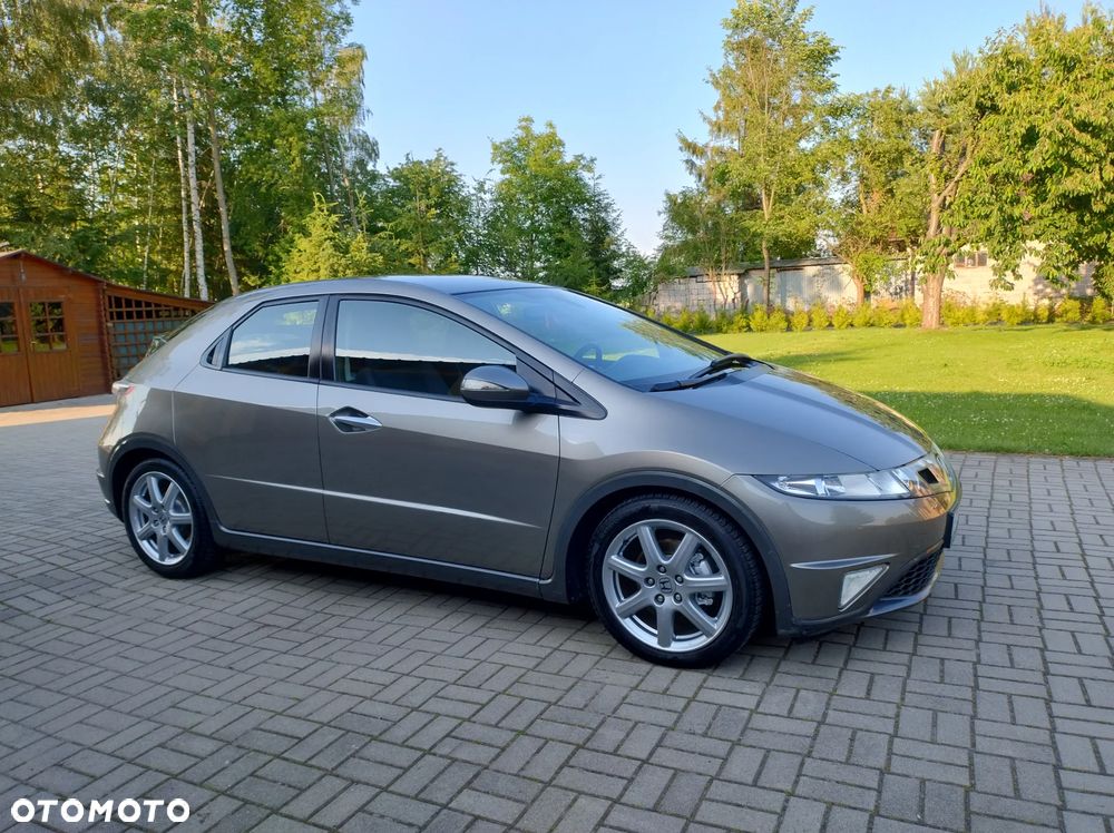 Honda Civic 1.8i-VTEC Executive - 4
