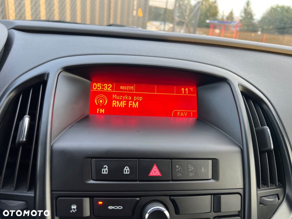 Opel Astra 1.4 Turbo - 15