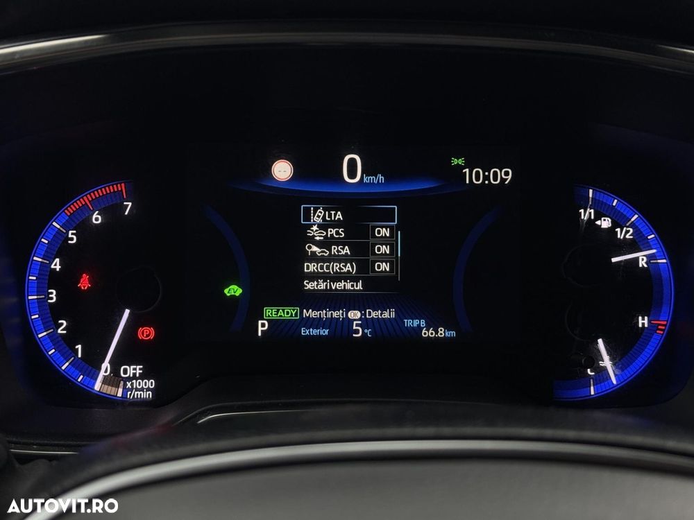Toyota Corolla 1.8 HSD Dynamic - 11