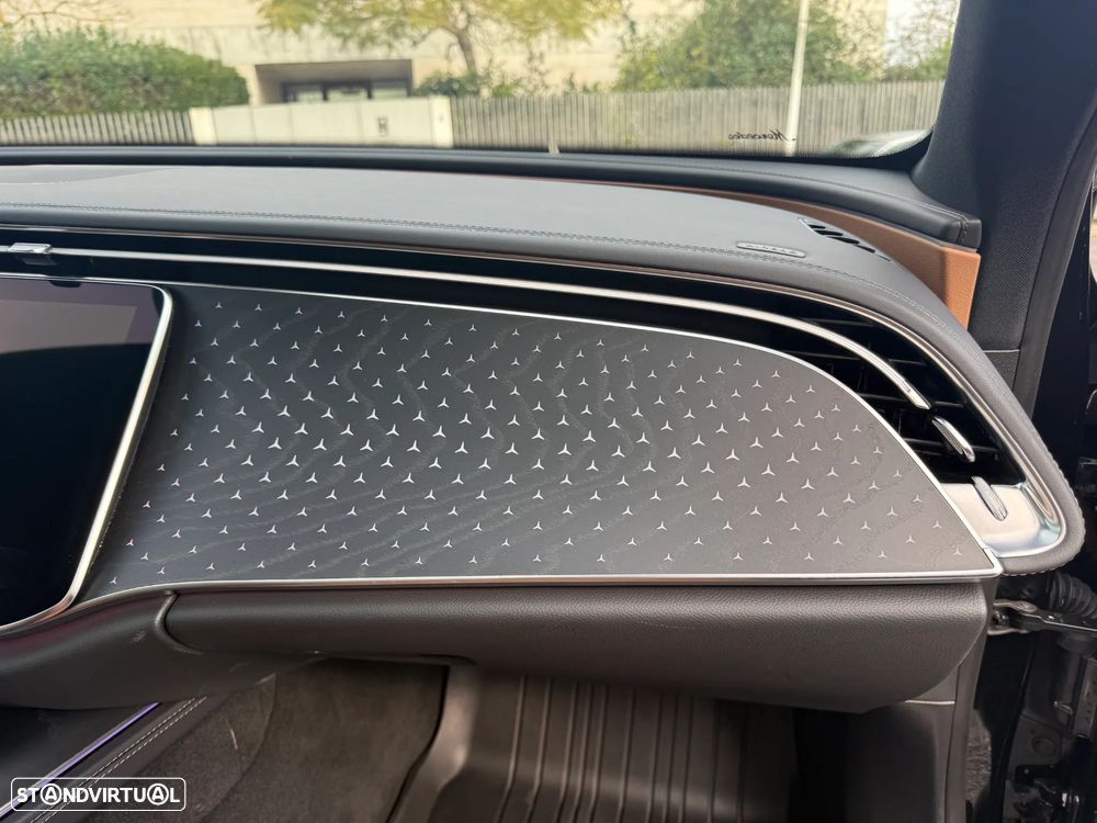 Mercedes-Benz E 300 Standard - 34