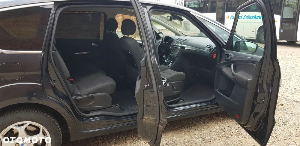 Ford S-Max - 15