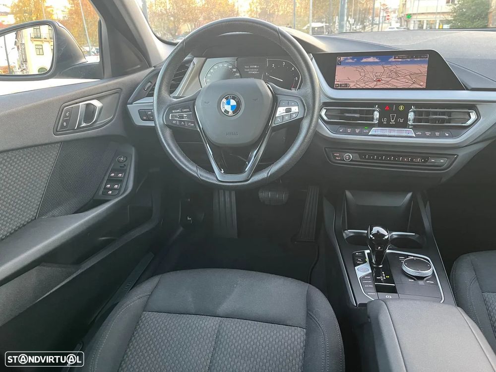 BMW 116 d Aut. Advantage - 23