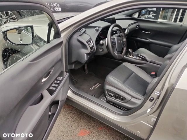 Lexus UX 300e 54.3 kWh Prestige 2WD - 11