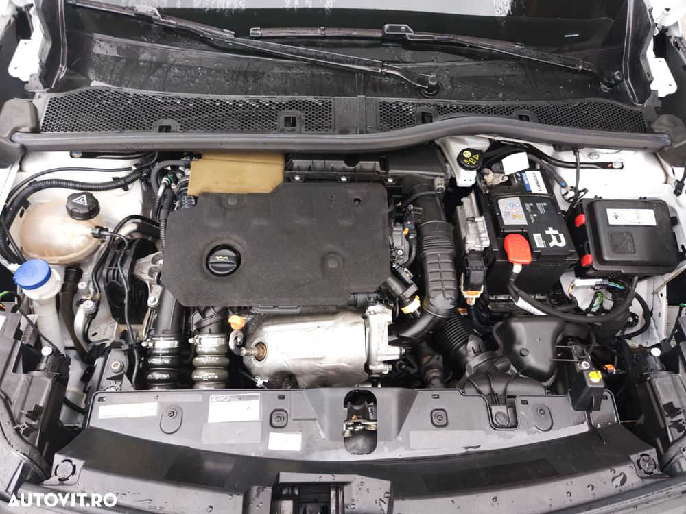 Peugeot 2008 1.5 BlueHDI FAP Allure - 7