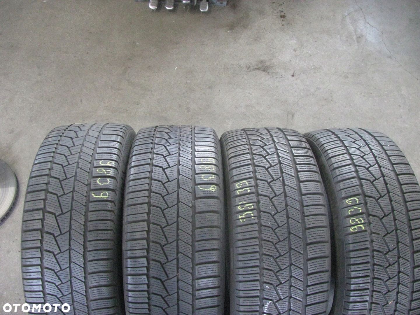 Continental WinterContact TS 860 S 245/40R19 98 V - 1