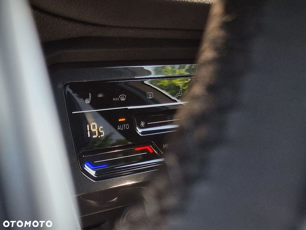 Volkswagen Tiguan 2.0 TDI SCR 4Mot R-Line DSG - 38