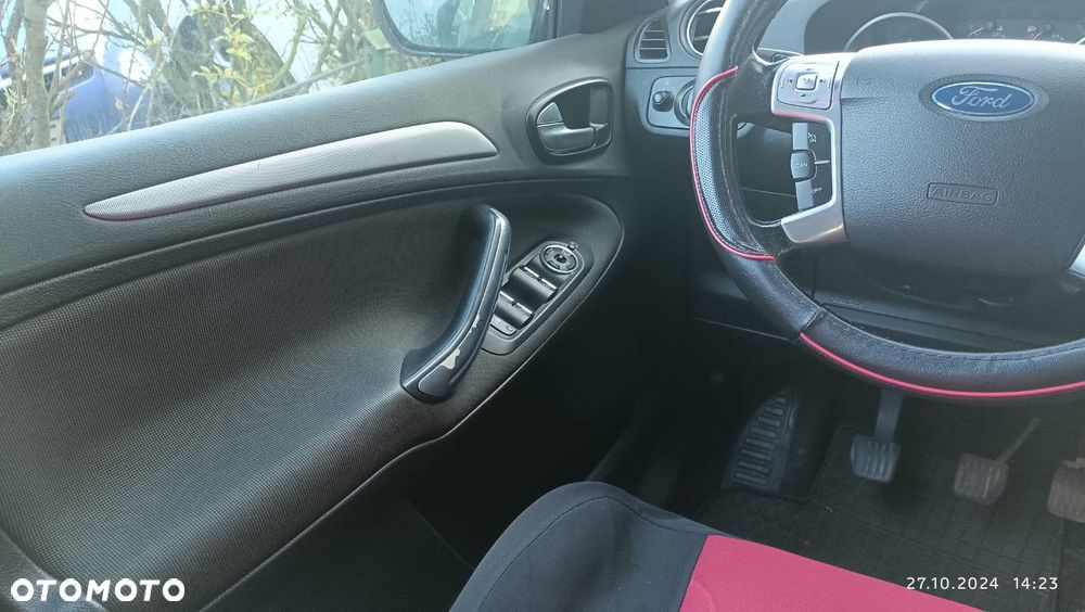 Ford S-Max 2.0 TDCi Trend - 11