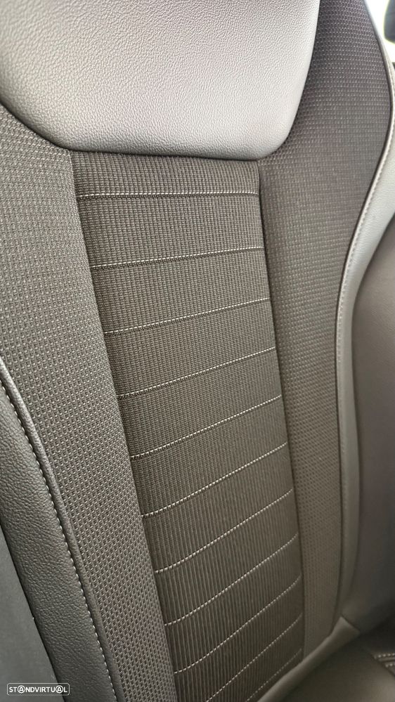 BMW 320 e Line Sport Auto - 28
