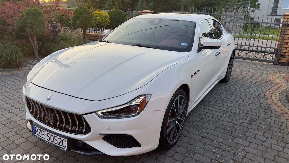 Maserati Ghibli S GranSport - 2