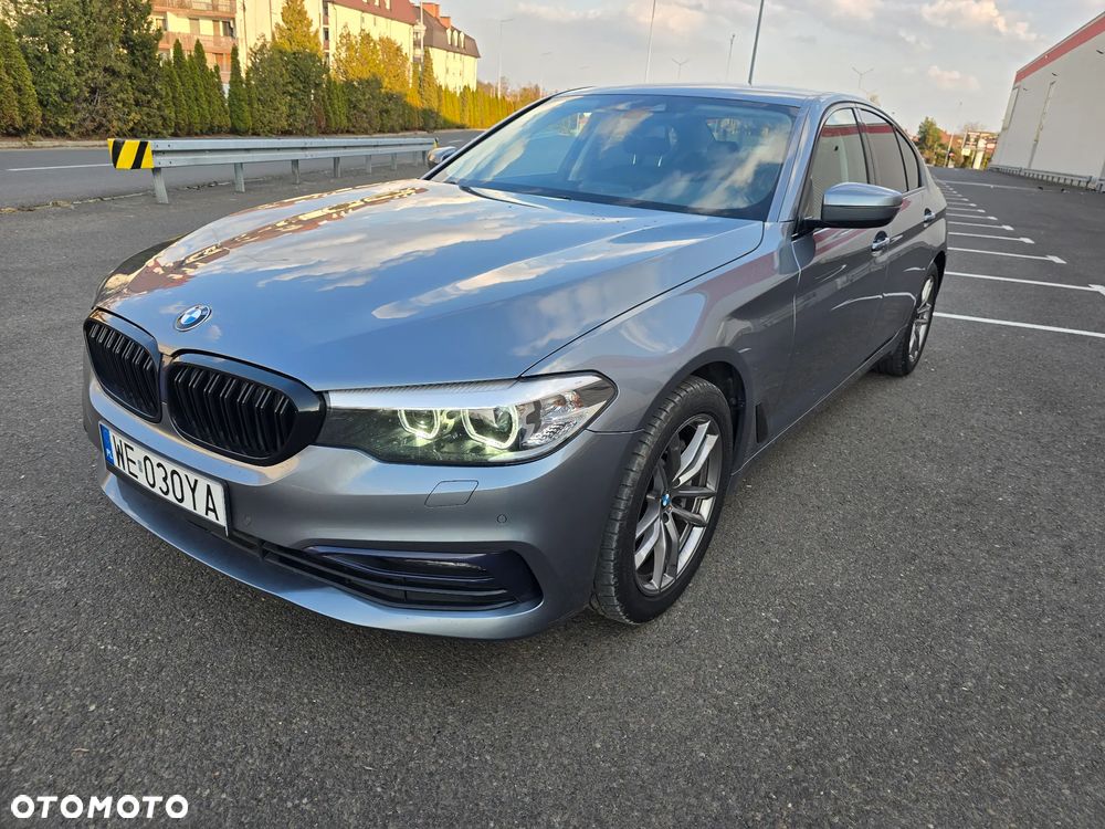 BMW Seria 5 530i xDrive Luxury Line sport - 8