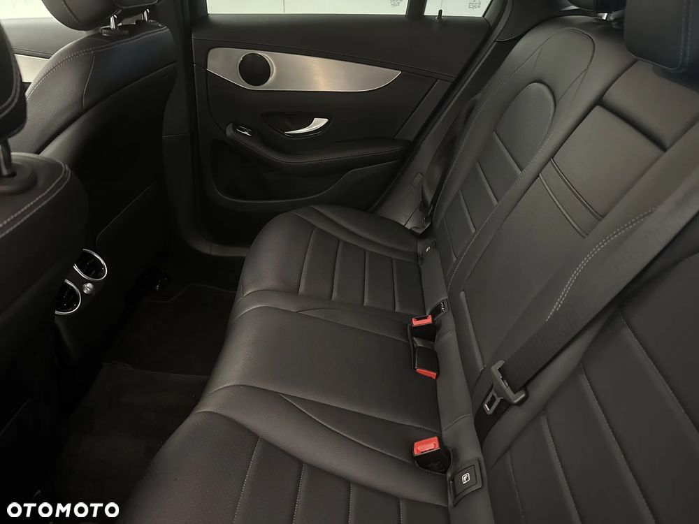 Mercedes-Benz GLC 200 4-Matic - 20