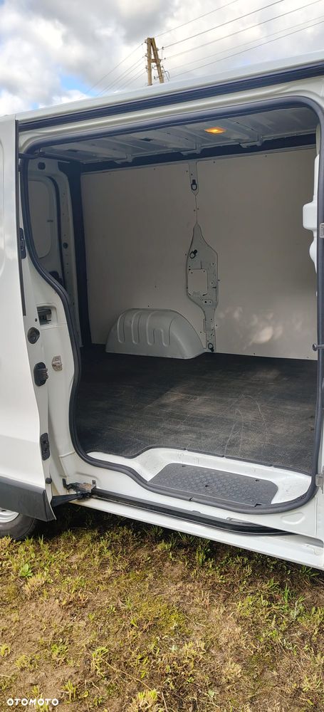 Renault Trafic - 10