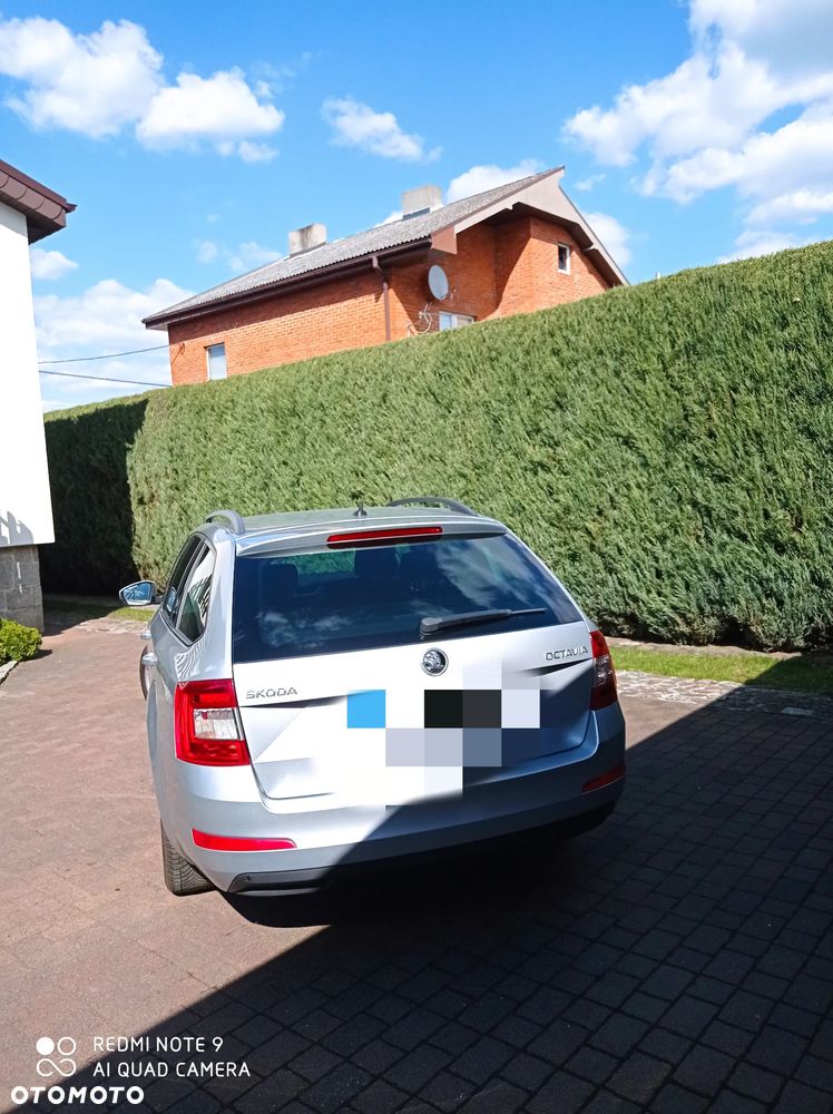 Skoda Octavia 2.0 TDI Ambition DSG - 10