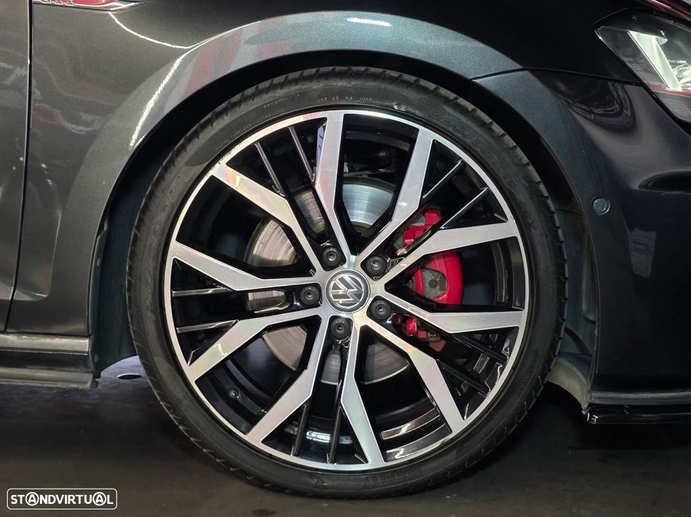 VW Golf 2.0 TSi GTi DSG - 16