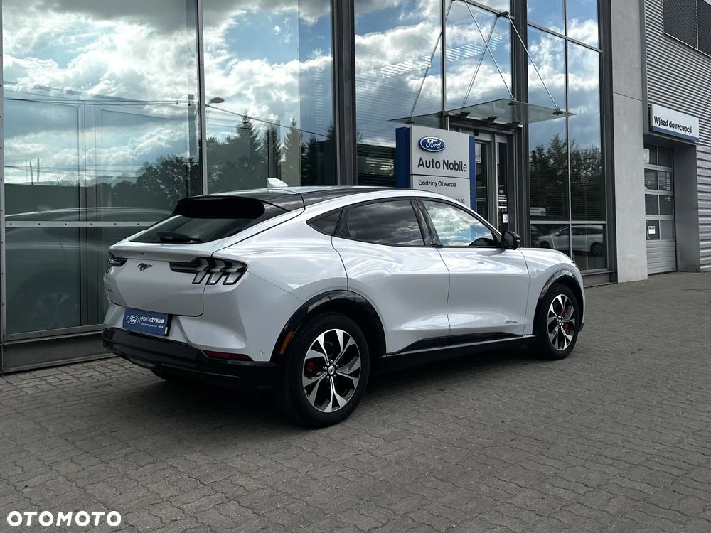 Ford Mustang Mach-E 75kWh AWD - 5