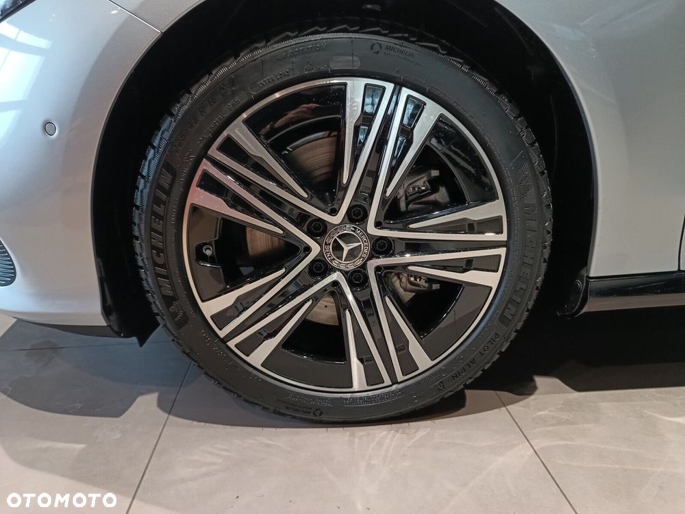 Mercedes-Benz CLA - 7