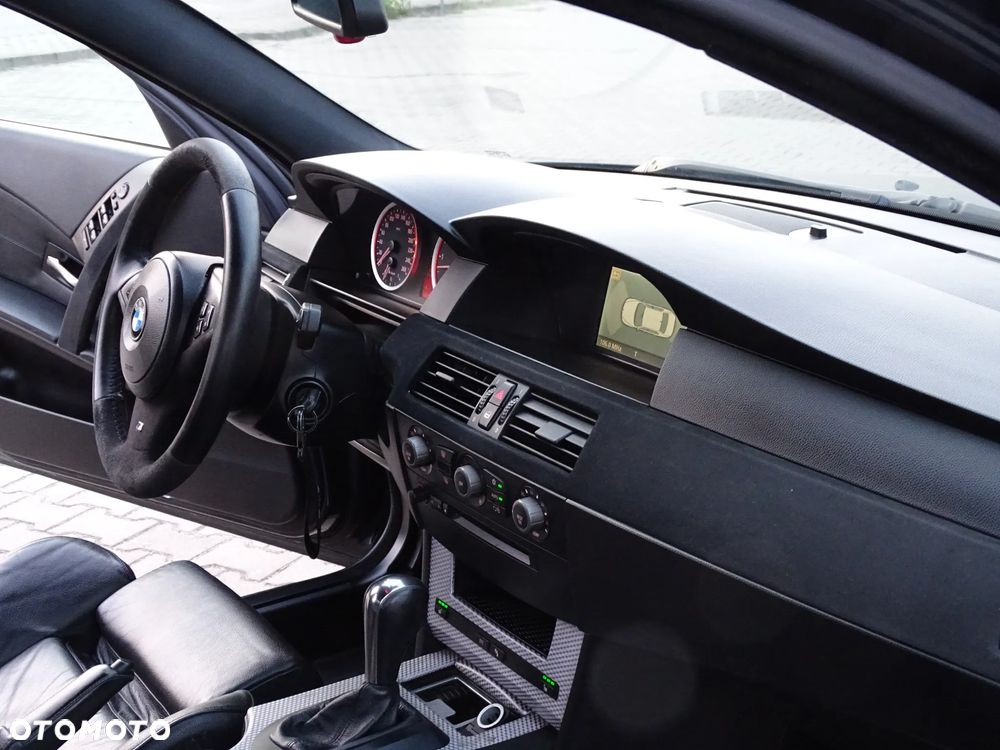 BMW Seria 5 535d - 40