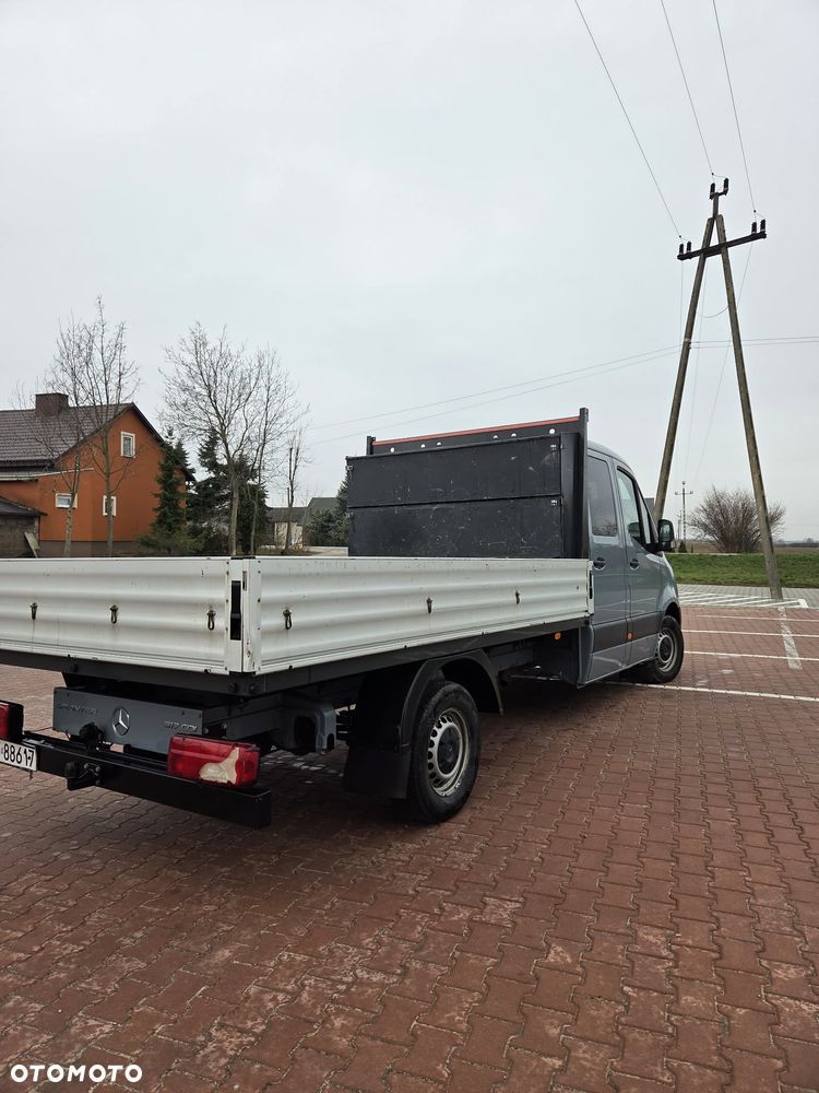 Mercedes-Benz Sprinter - 7