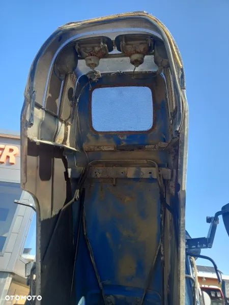 Maska pokrywa silnika 82021971 New Holland TM175 - 2