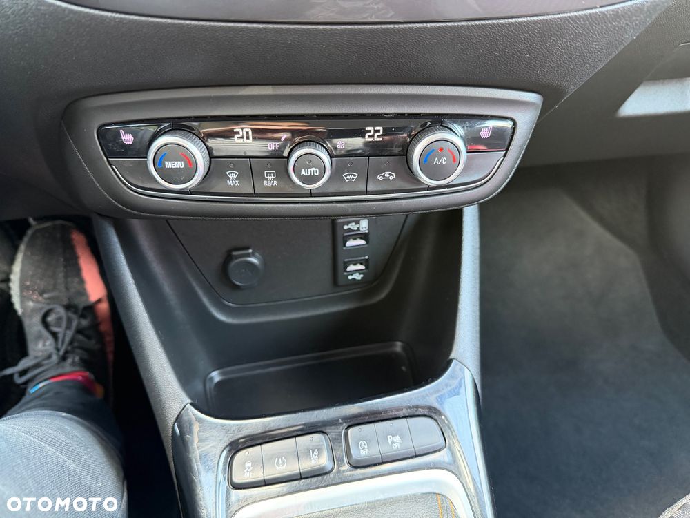 Opel Crossland X 2019