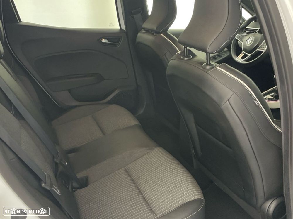 Renault Clio 1.0 TCe Techno - 23