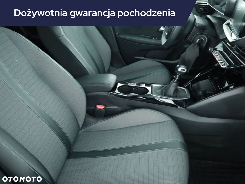 Peugeot 208 - 9