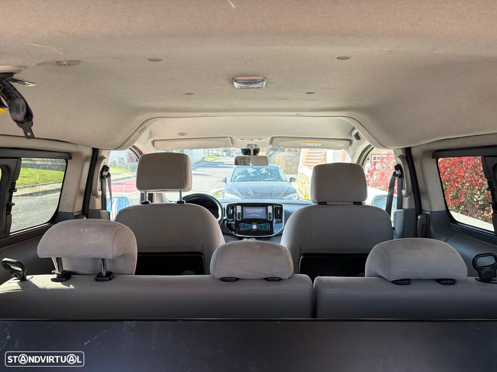 Nissan NV200 Combi - 14