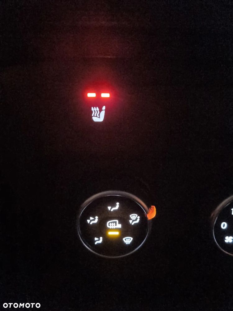 Mercedes-Benz Citan 112 CDI, 1.5 D, 116KM, 3-OSOBOWY, PRO, 3 wyświetlacze - 13