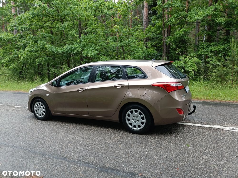 Hyundai i30 1.6 CRDi Comfort - 40