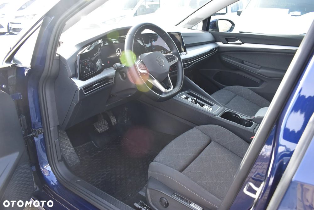 Volkswagen Golf 1.5 eTSI OPF DSG Life - 9