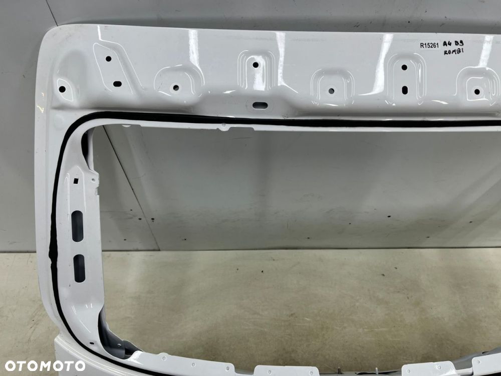 Klapa bagażnika Audi A4 B9 Kombi 15r.- - 3