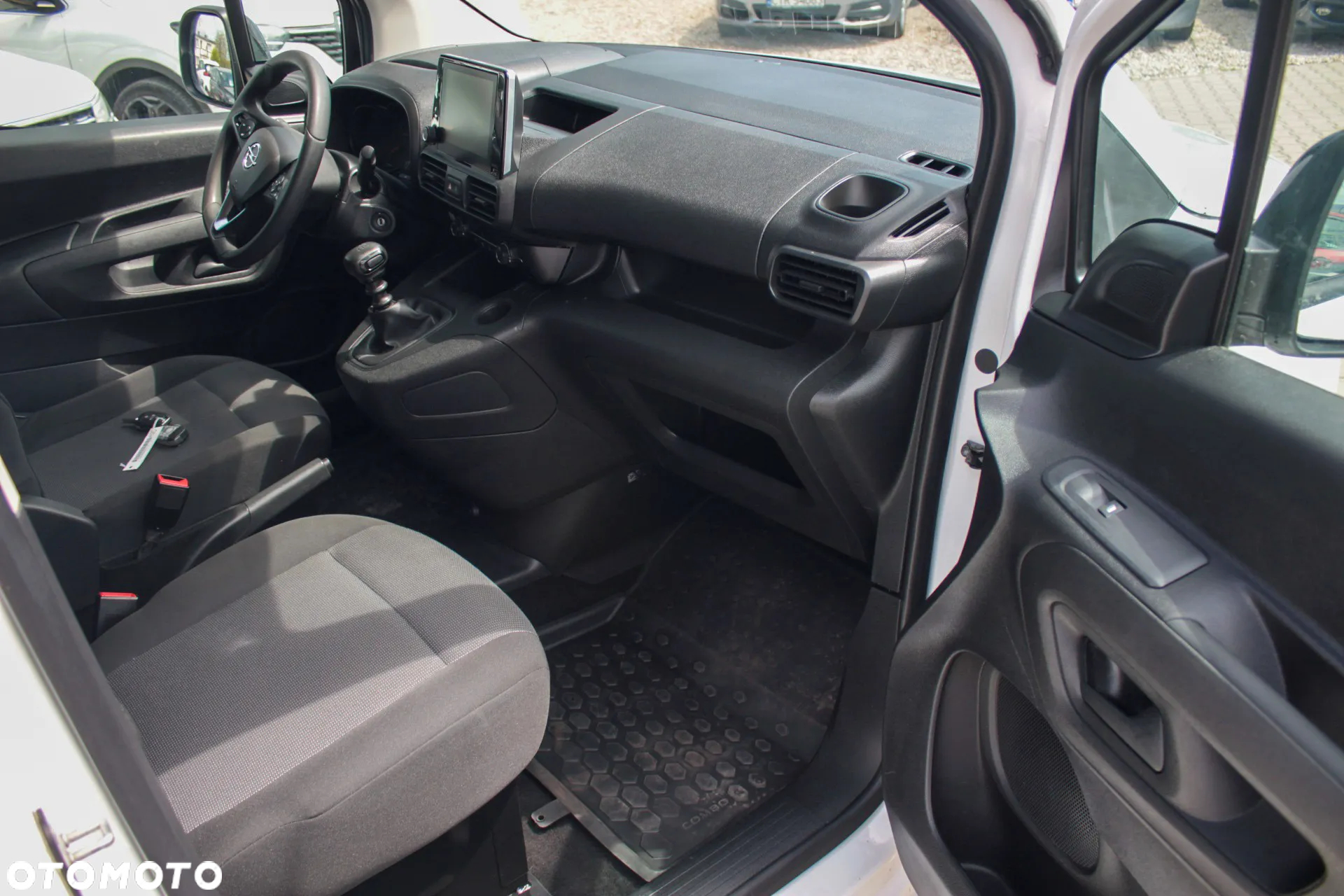 Opel Combo - 10